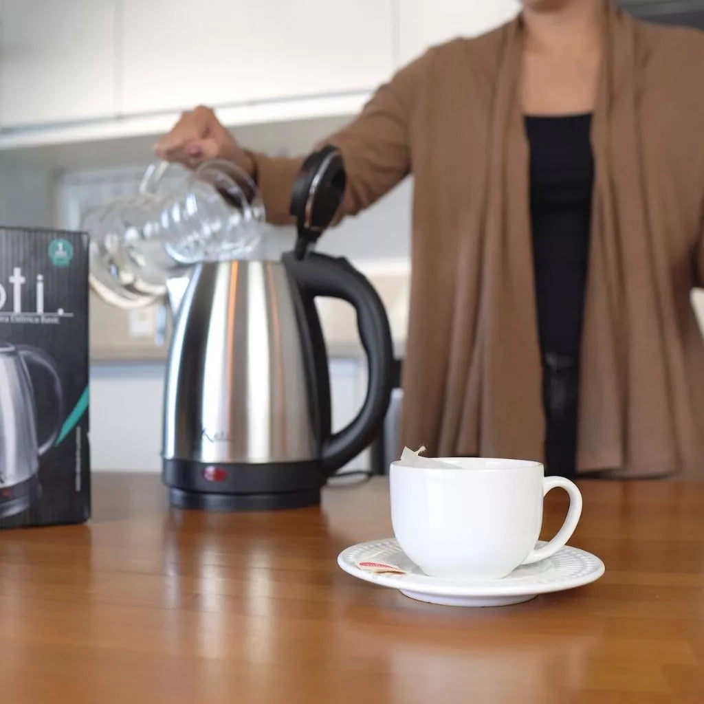1.8L Stainless Steel Electric Kettle – Silver Jug
